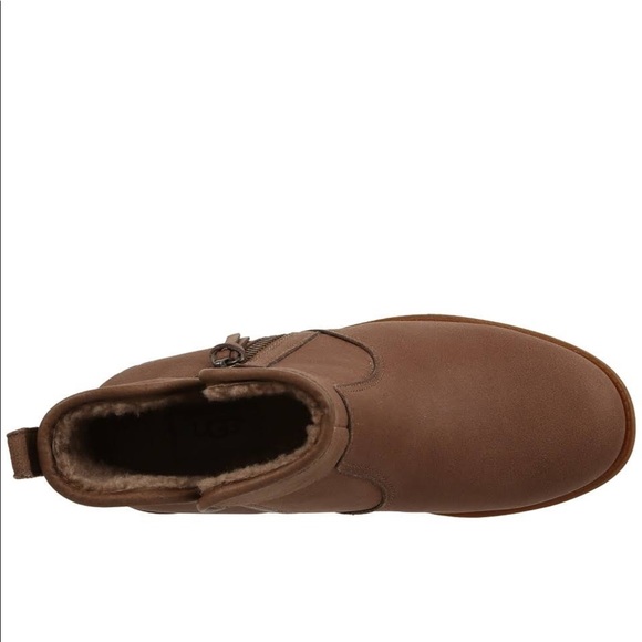 ugg lavelle camel